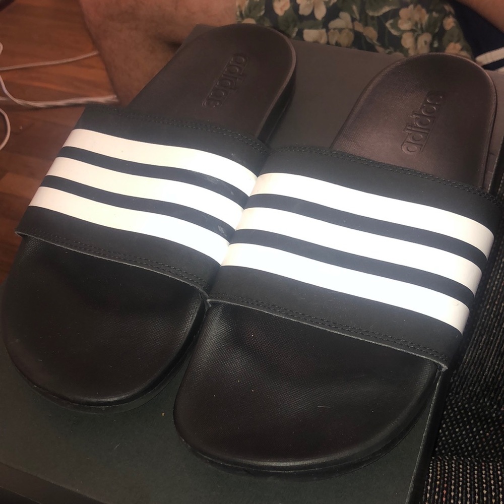 Adidas cloudfoam slide size 11 men’s